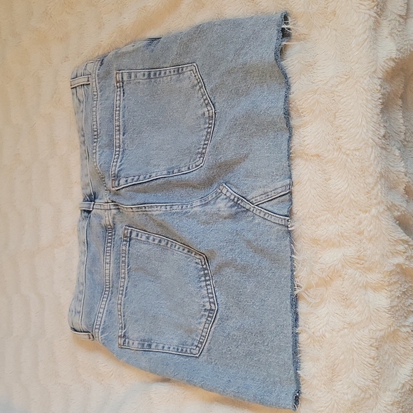 Blue denim skirt - Picture 4 of 4